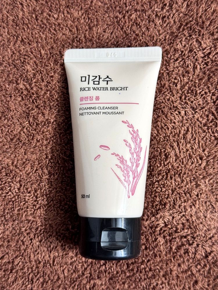 The Face Shop Rice Water Bright Facewash