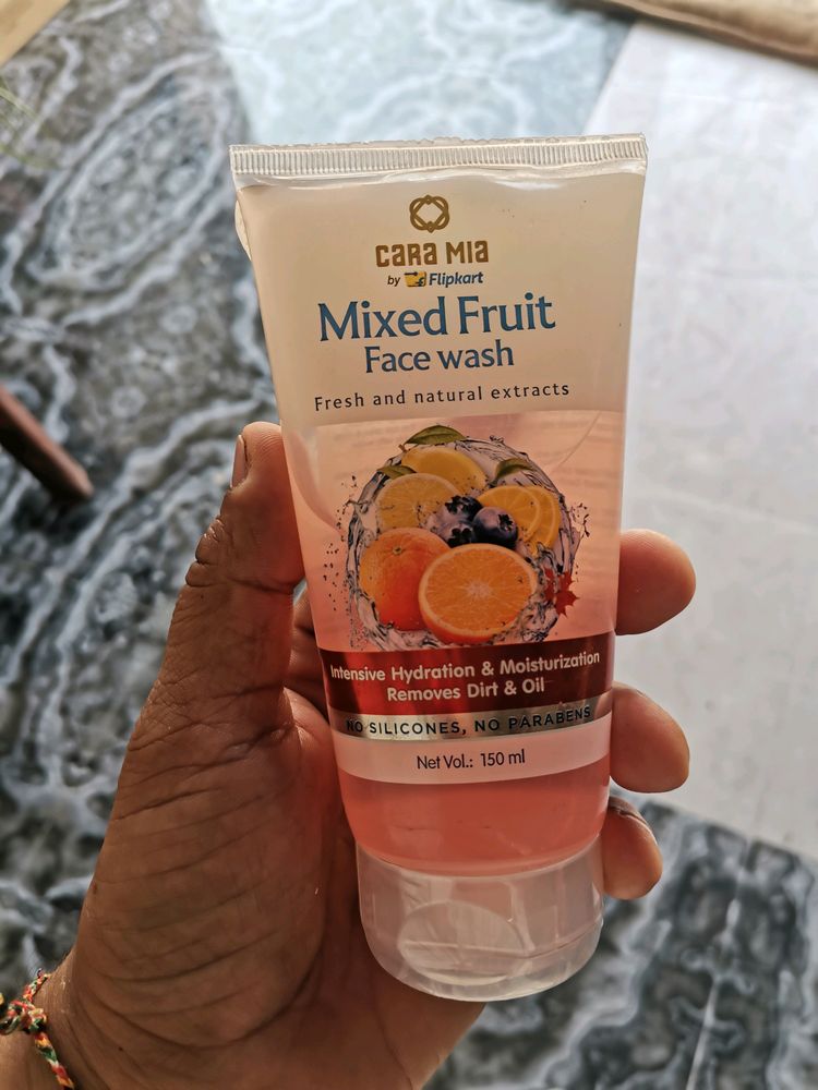 Cara Mia Mixed Fruit Facewash