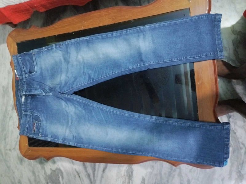 Men&#39;s Blue Jeans