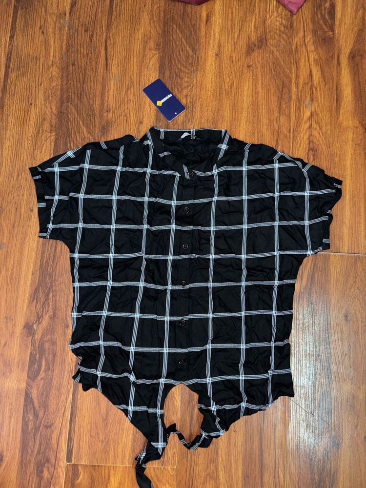 Black shirt