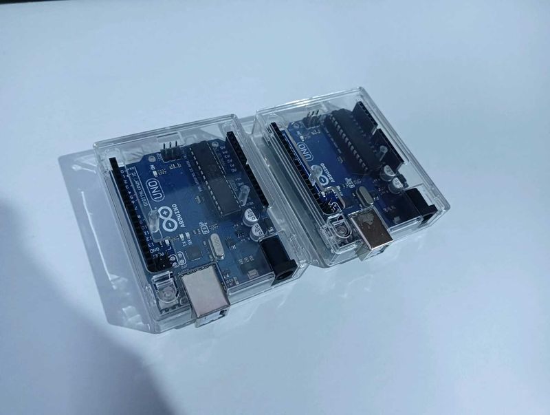 Arduino Uno With Cabinet And Cable