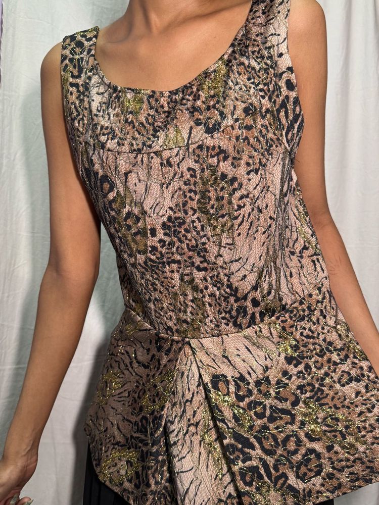 Vintage jaguar printed top