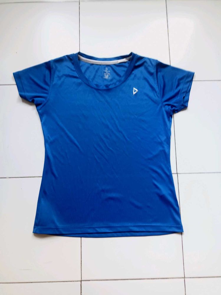 Sports T-shirt