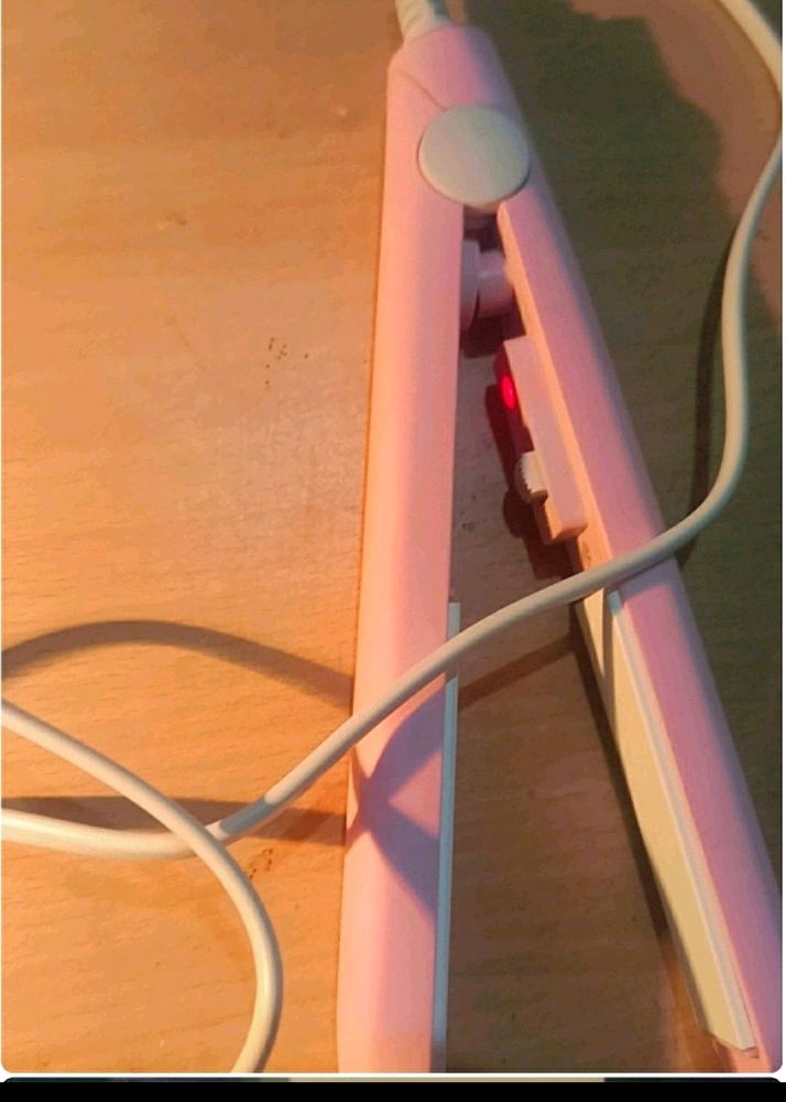 Mini Hair Straightener
