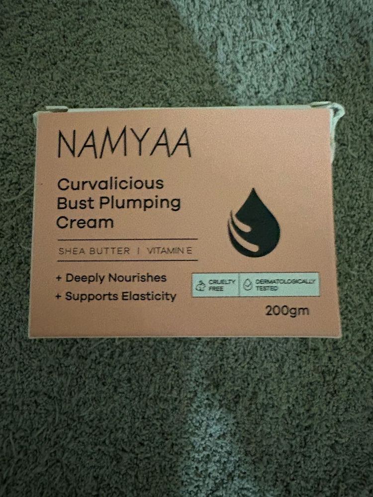 NAMYAA Bust Plumping Cream