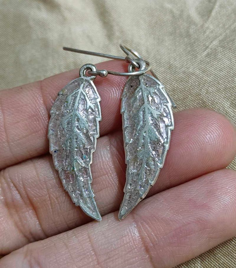 92.5 Pink Leaf Dangler