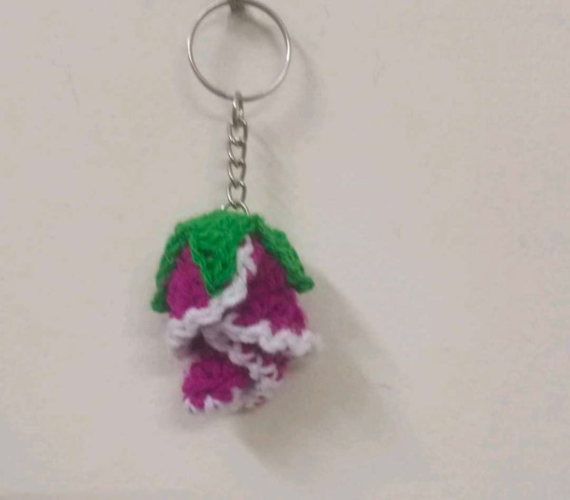 crochet rose 🌹 keychain