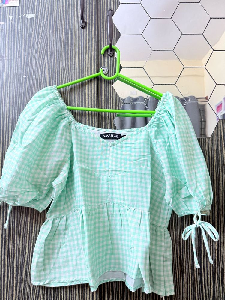 SASSAFRAS Mint Gingham Puff Sleeve Top