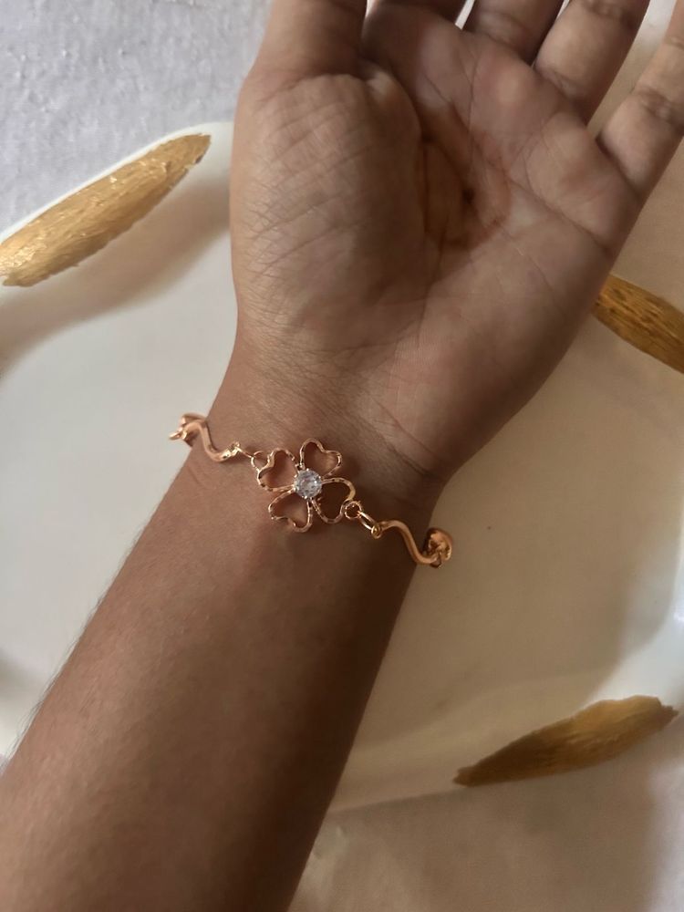 Rose Gold Flower Bracelet