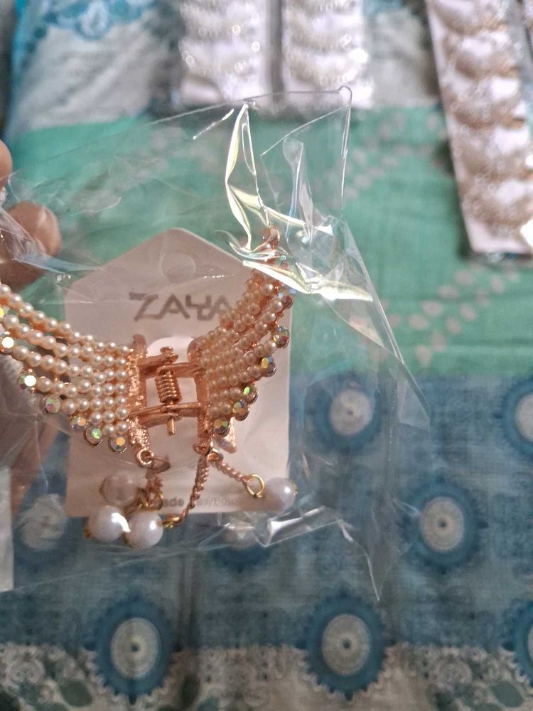 New Piece Beads Work Butterfly Hair Clip