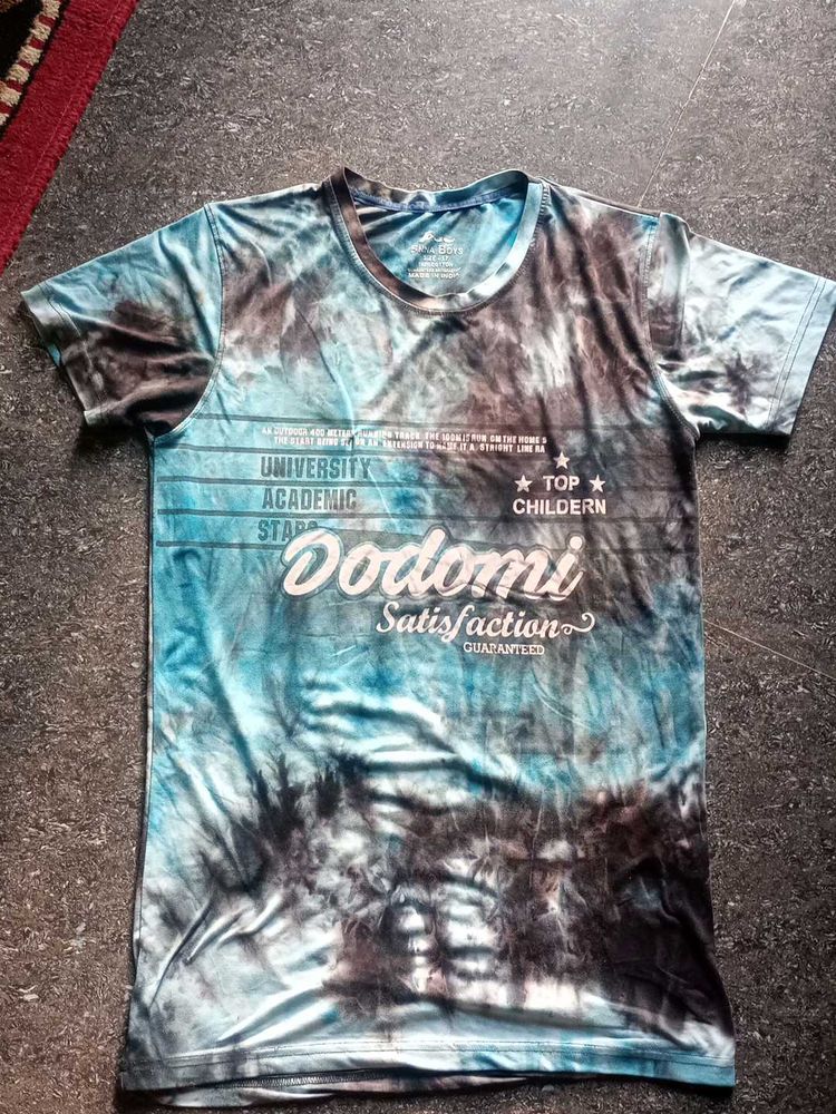 T-Shirt(XL) With Good Condition