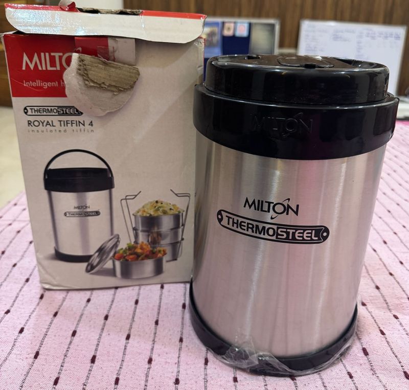Milton Thermosteel Tiffin