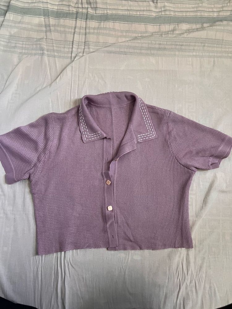 Cute Cropped Knit Top