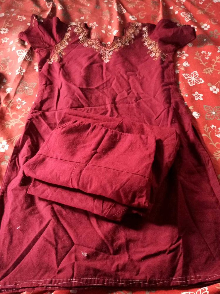 Kashmiri Stitch Kurti sets
