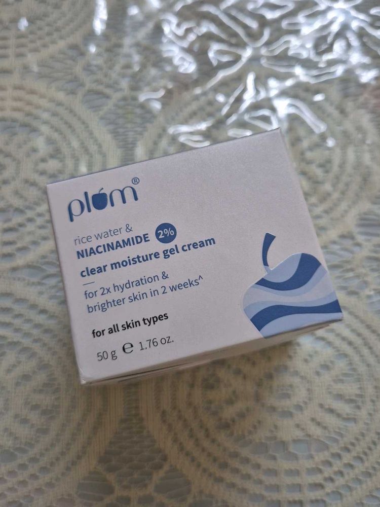 Plum Niancinamide Moisturiser