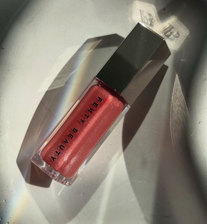 Fenty Gloss Bomb