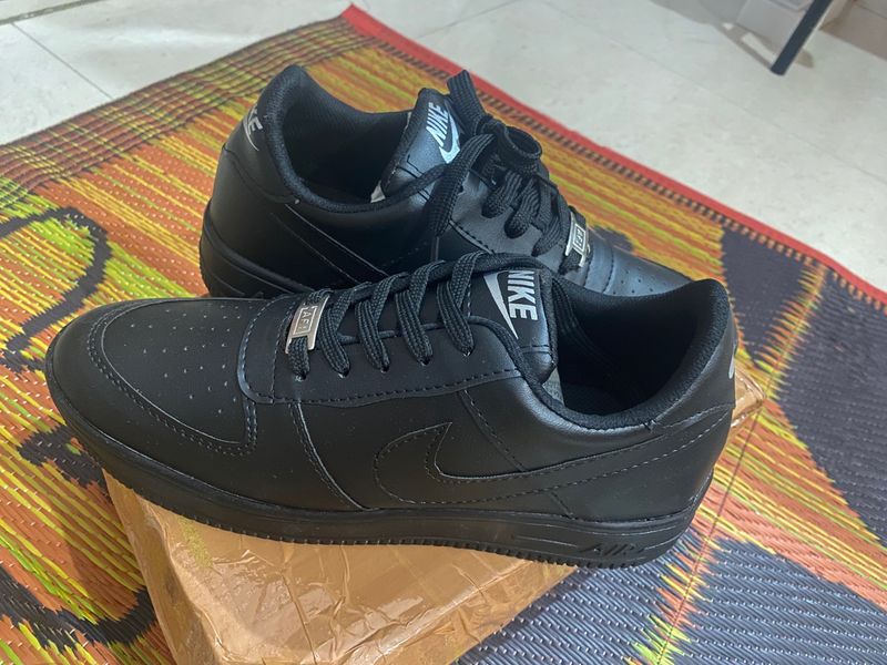 Fake Nike Sneaker
