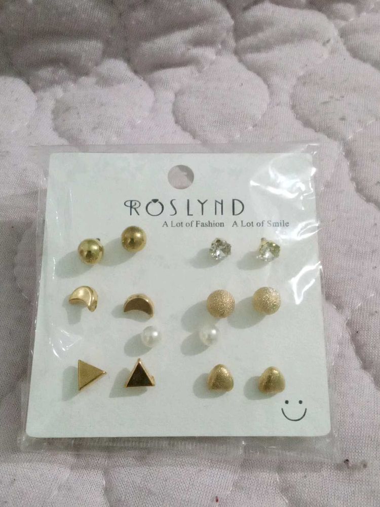 Roslynd Earring Set