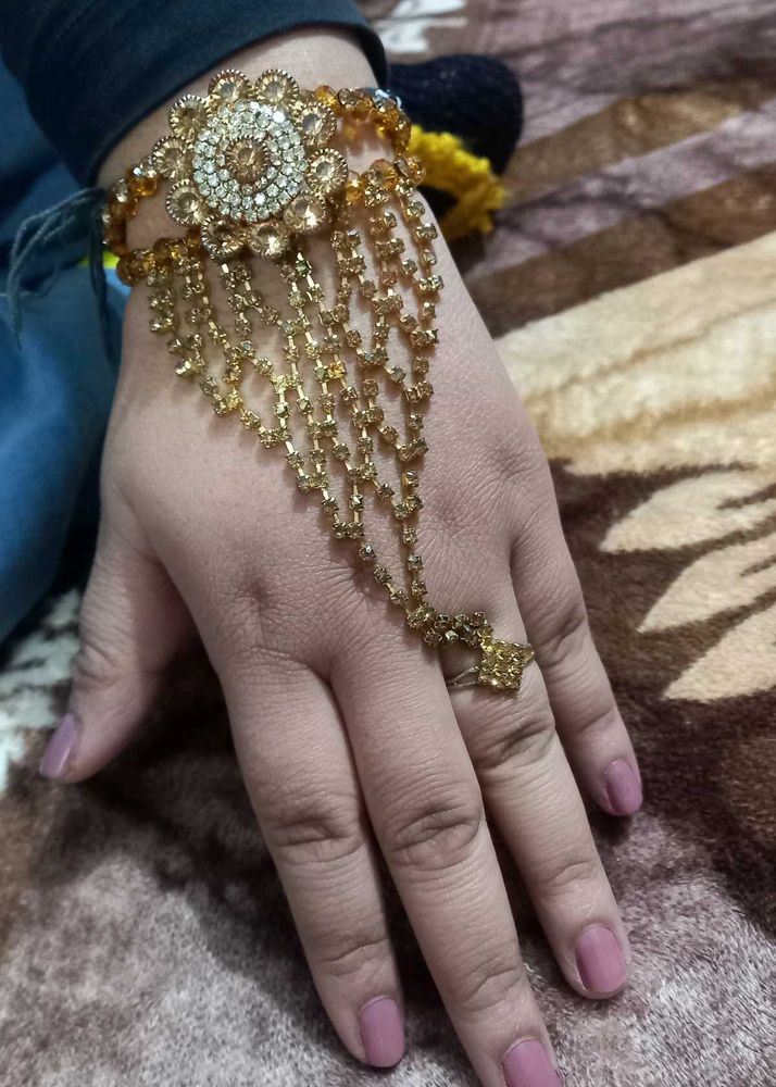 Offer Combo Of 3 With Earings🎊🎊