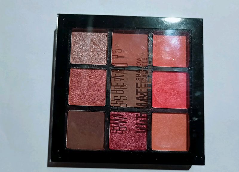 Swiss  Beauty Ultimate Shadow Plate
