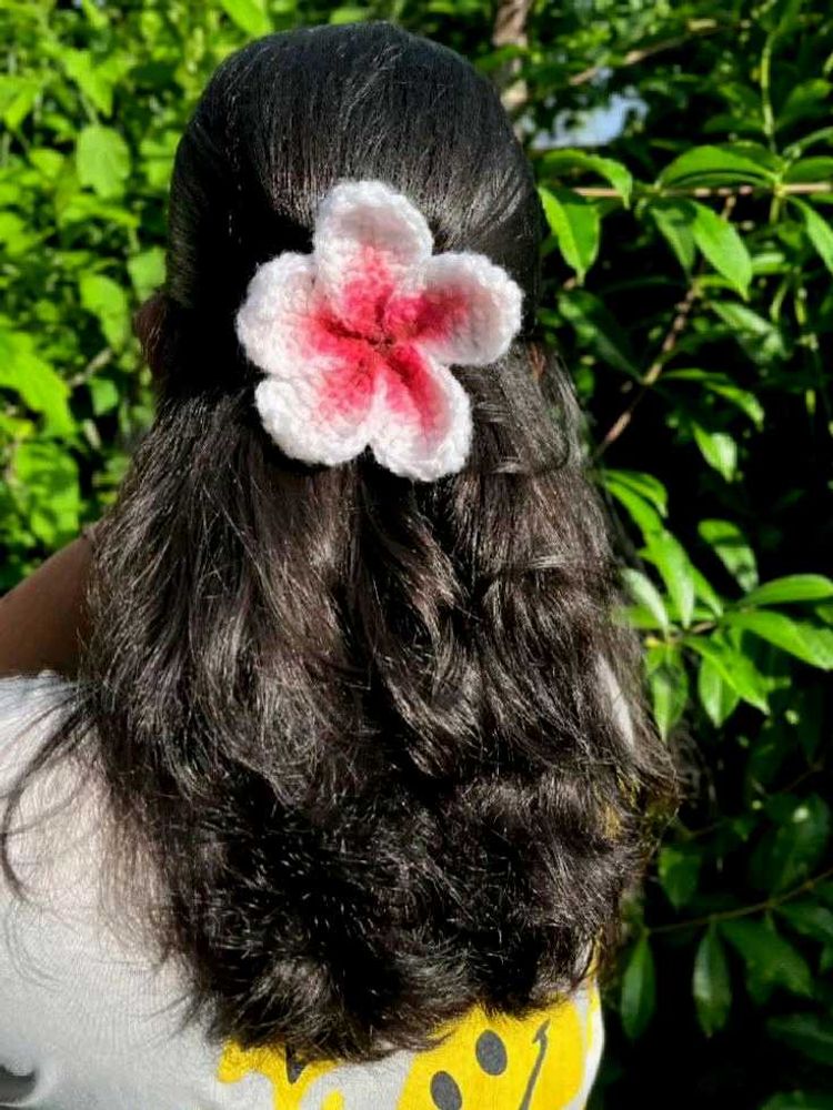 Cute crochet Flower Hair Clip