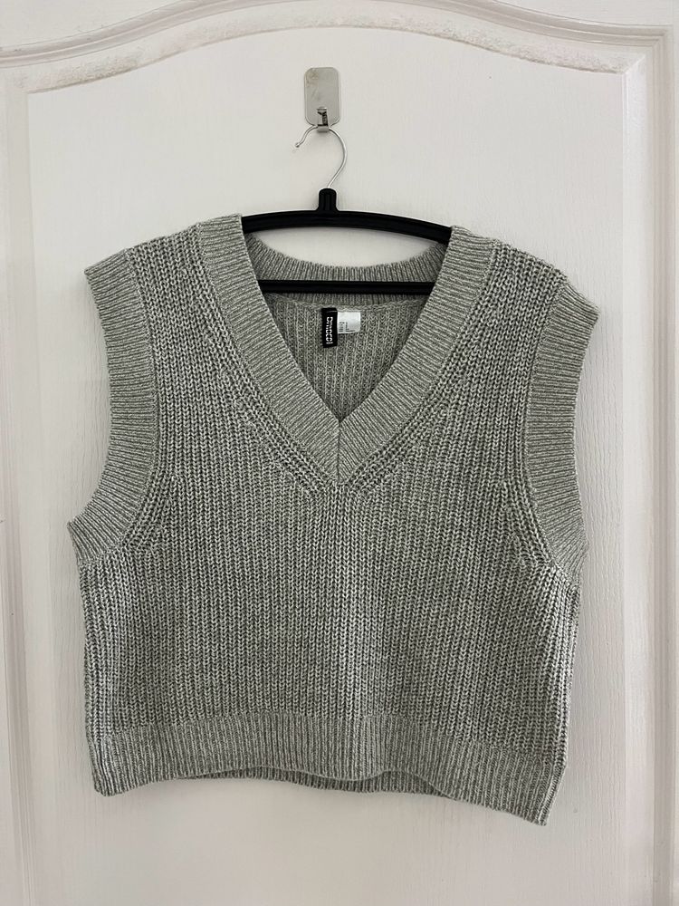 H&amp;m Grey Vest