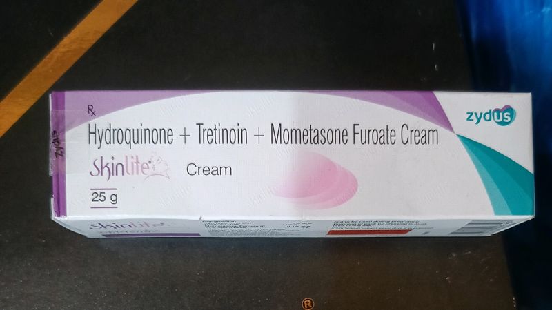 SKINLIGHT NIGHT CREAM 25gm Orginal MRP 265