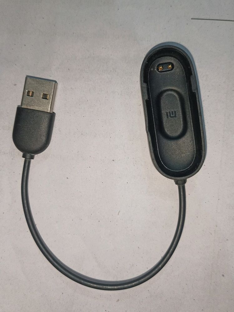 Mi Band 4 Charger .  Like new look