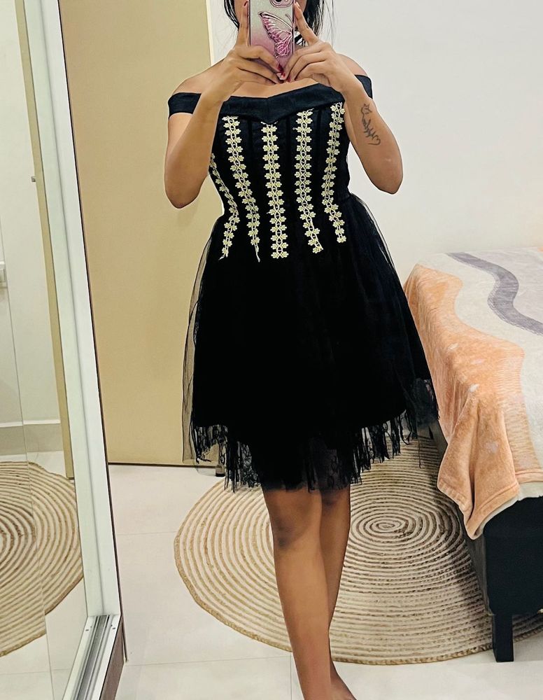 Designer Partywear Off Shoulder Dress(not Used)