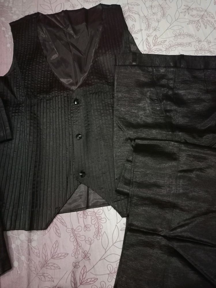 Manyavar Three Piece Suit