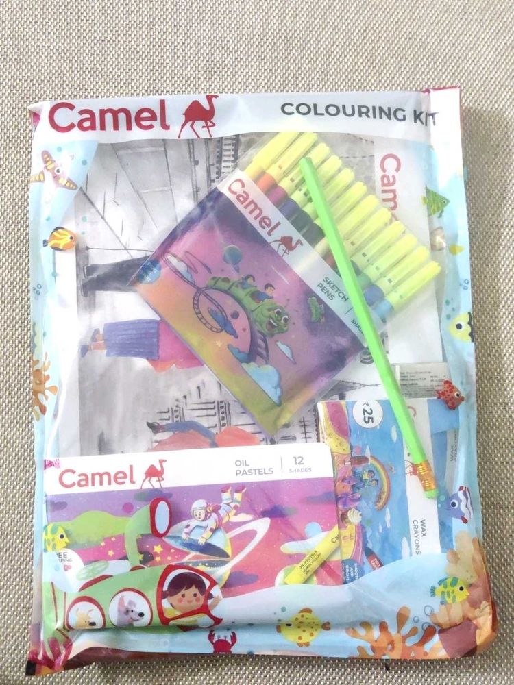 Camel Coloring Kit