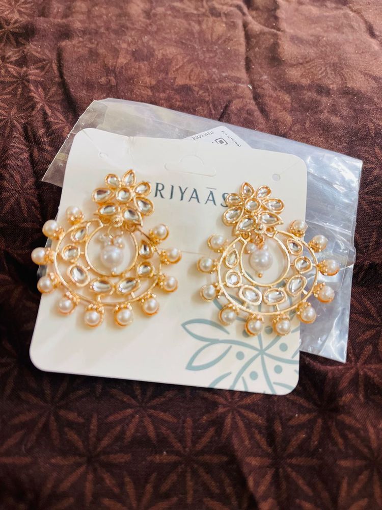 Pearls Earrings