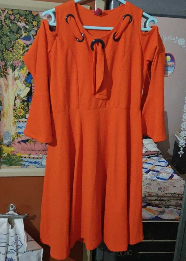Orange Cold Shoulder Dress 👗🧡