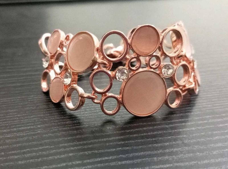 Rose Gold Circle Bracelet