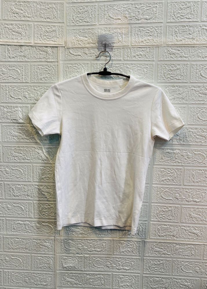 🇯🇵 Uniqlo Imported Tshirt