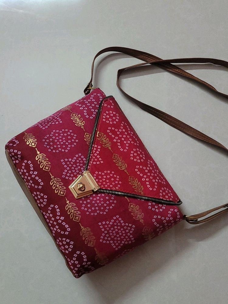Bandhani Print Crossbody Bag