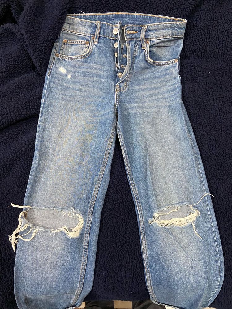 H&amp;m High Waist Blue Jeans