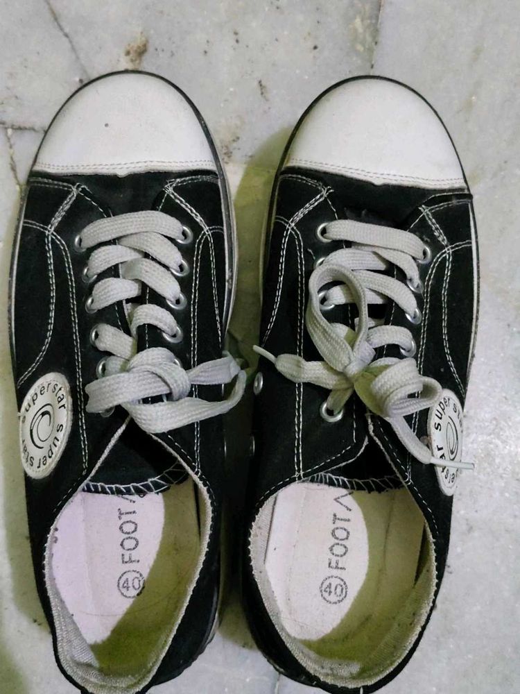 Black Shoes