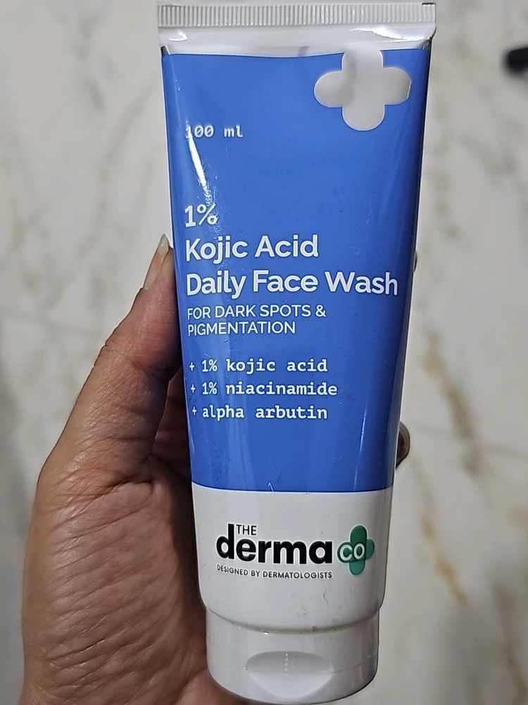 Derma Co Kojic Acid Face Wash