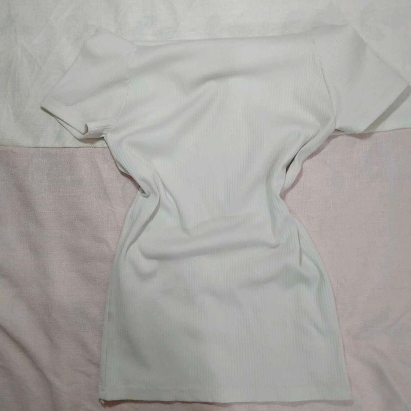 White Ribbed off shoulder top (check photos for th