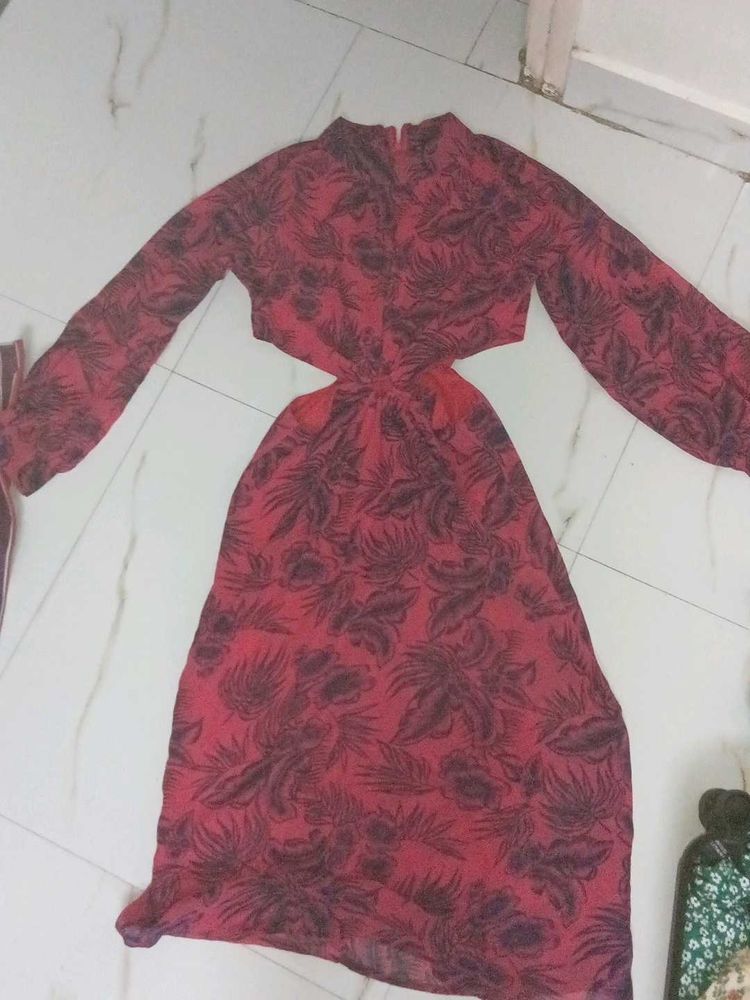 Floral Cutout Midi Dress