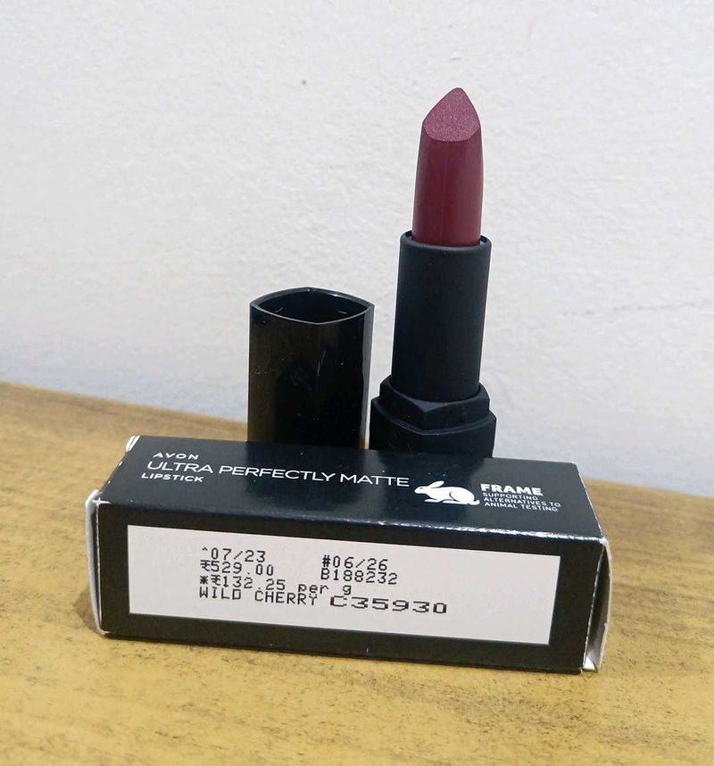 Avon Ultra Matte Lipstick - wild cherry