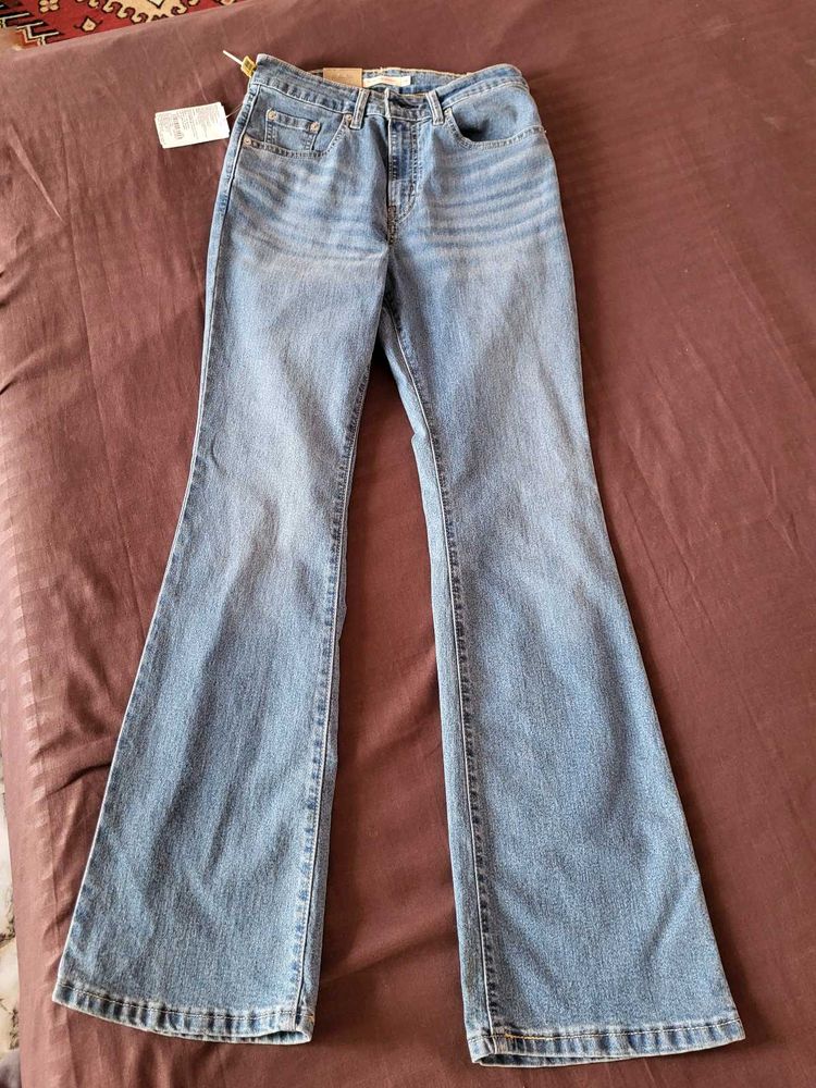 Levis Light Blue Bootcut Denim /Size-28