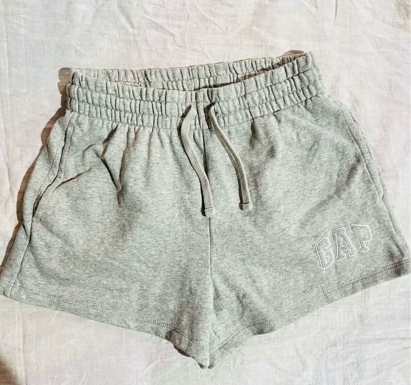 Gap Light Grey Shorts