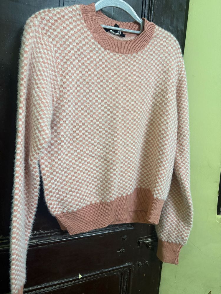 Cute Pink Checkered Sweater