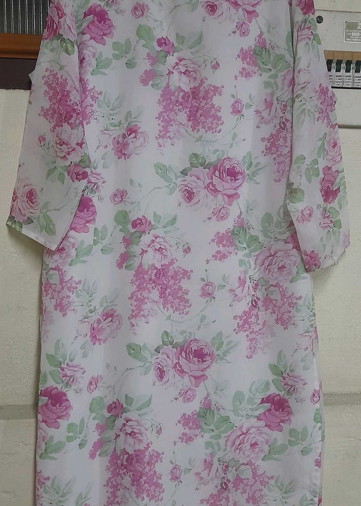 White Floral Kurthi With Collar