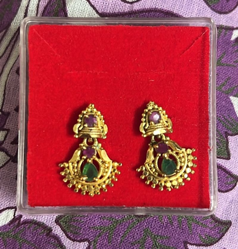 Unused Gold Earrings