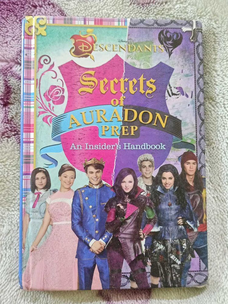 Secrets Of Auradon Prep