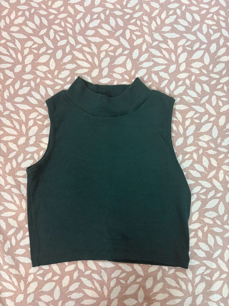 Green Mock Neck Crop Top