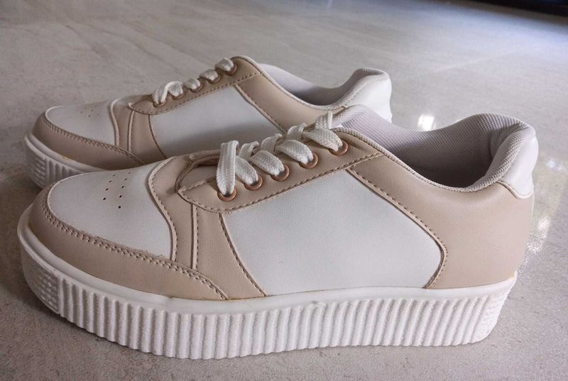 🌺NEW Women Sneakers And Shoes🌺